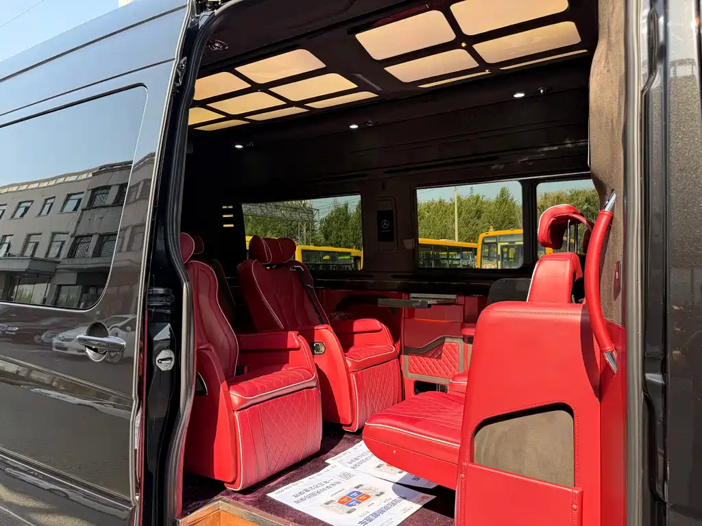 Mercedes-Benz Sprinter — миниатюра 13