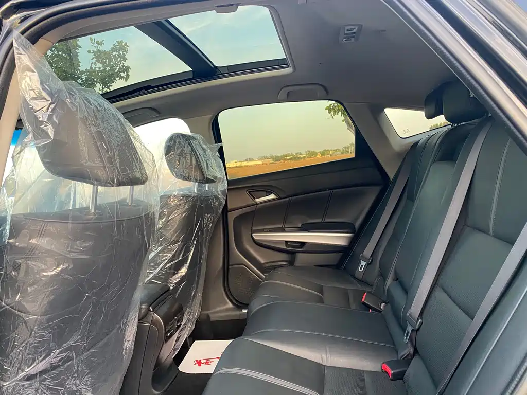 Honda Crosstour — миниатюра 11