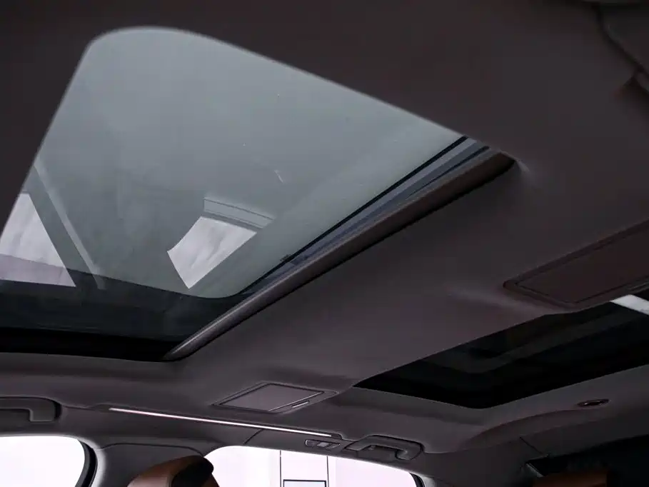 Audi A8 — миниатюра 12