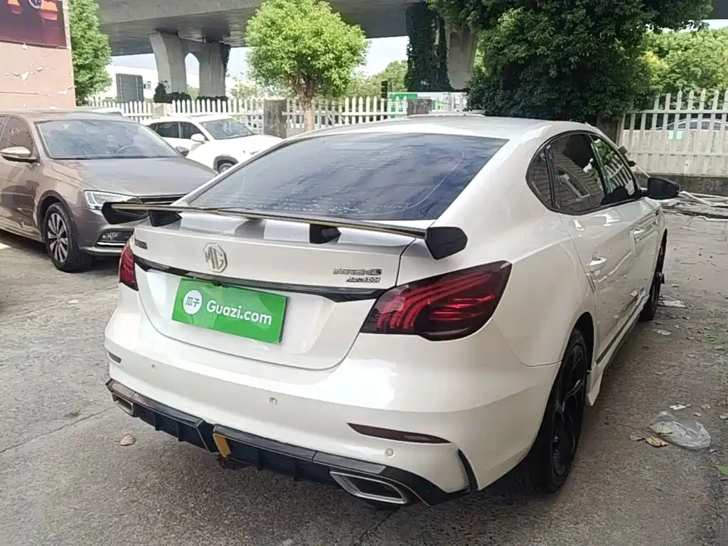 MG MG6 — миниатюра 7
