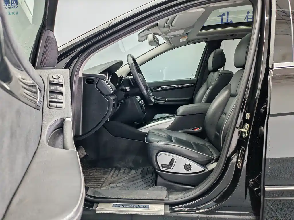 Mercedes-Benz R-Class — миниатюра 11