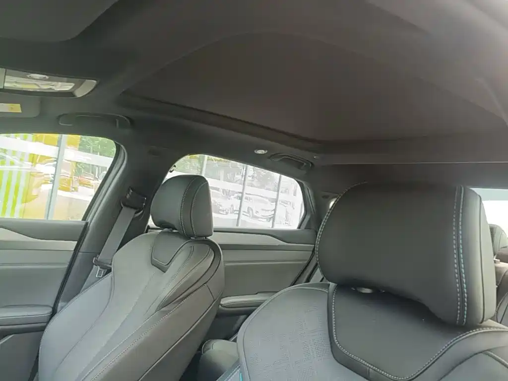 BYD Qin L — миниатюра 18