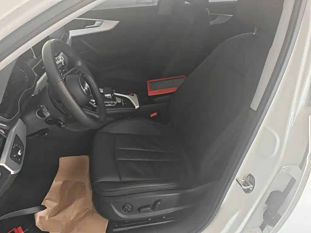 Audi A4L — миниатюра 15