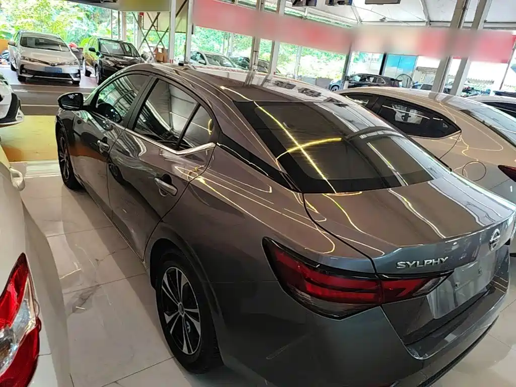 Nissan Sylphy — миниатюра 5