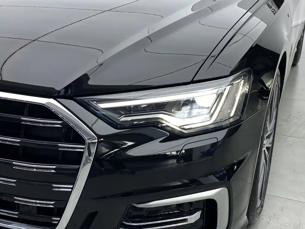 Audi A6L — миниатюра 5