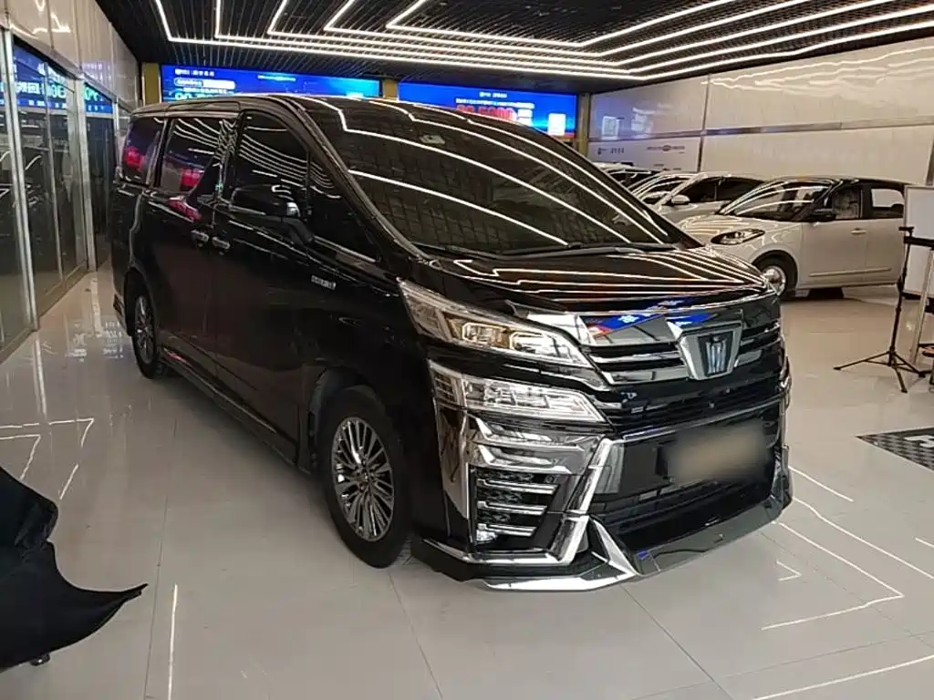Toyota Vellfire — миниатюра 4