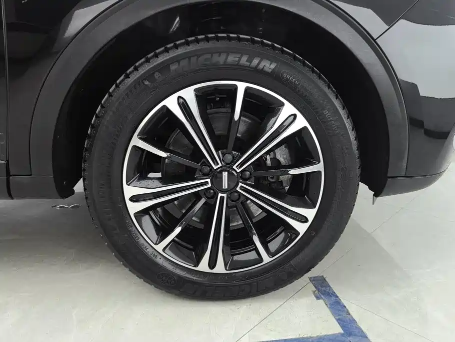 Wey Wey VV6 — миниатюра 6