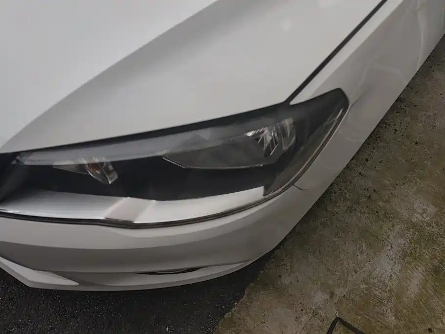 Volkswagen Jetta — миниатюра 5