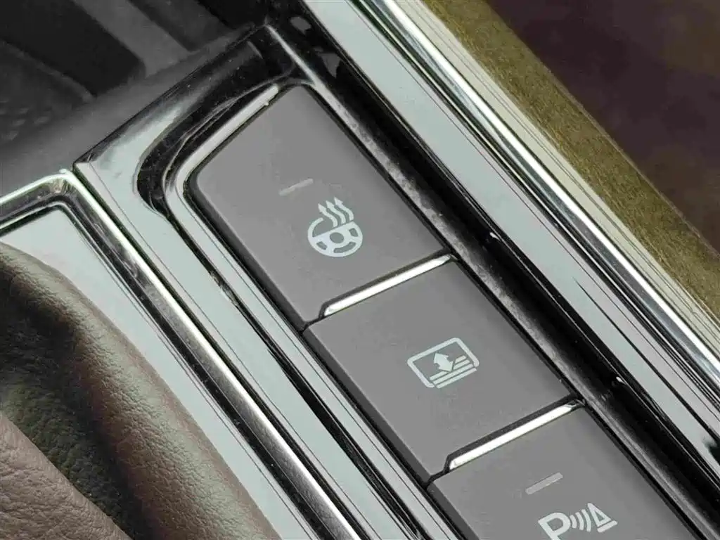 Volkswagen Phideon — миниатюра 16