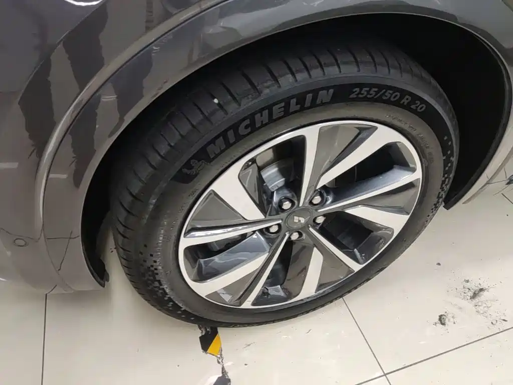 Li Auto Li ONE — миниатюра 23