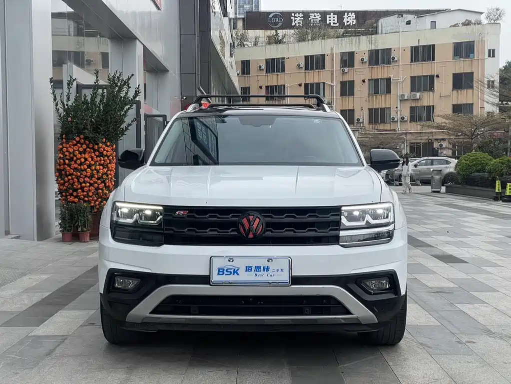 Volkswagen Teramont — миниатюра 2
