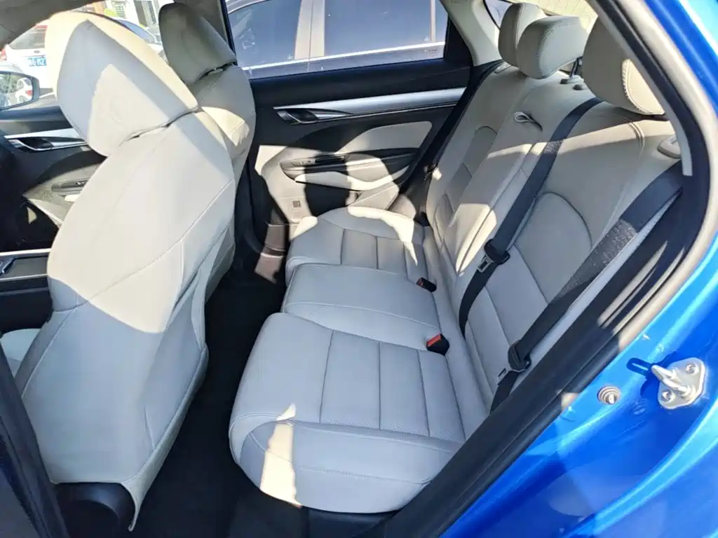 Geely Binrui — миниатюра 17