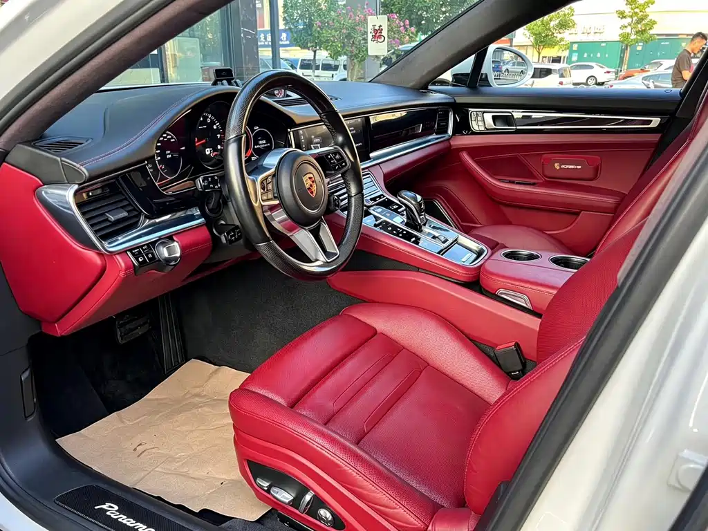 Porsche Panamera — миниатюра 5