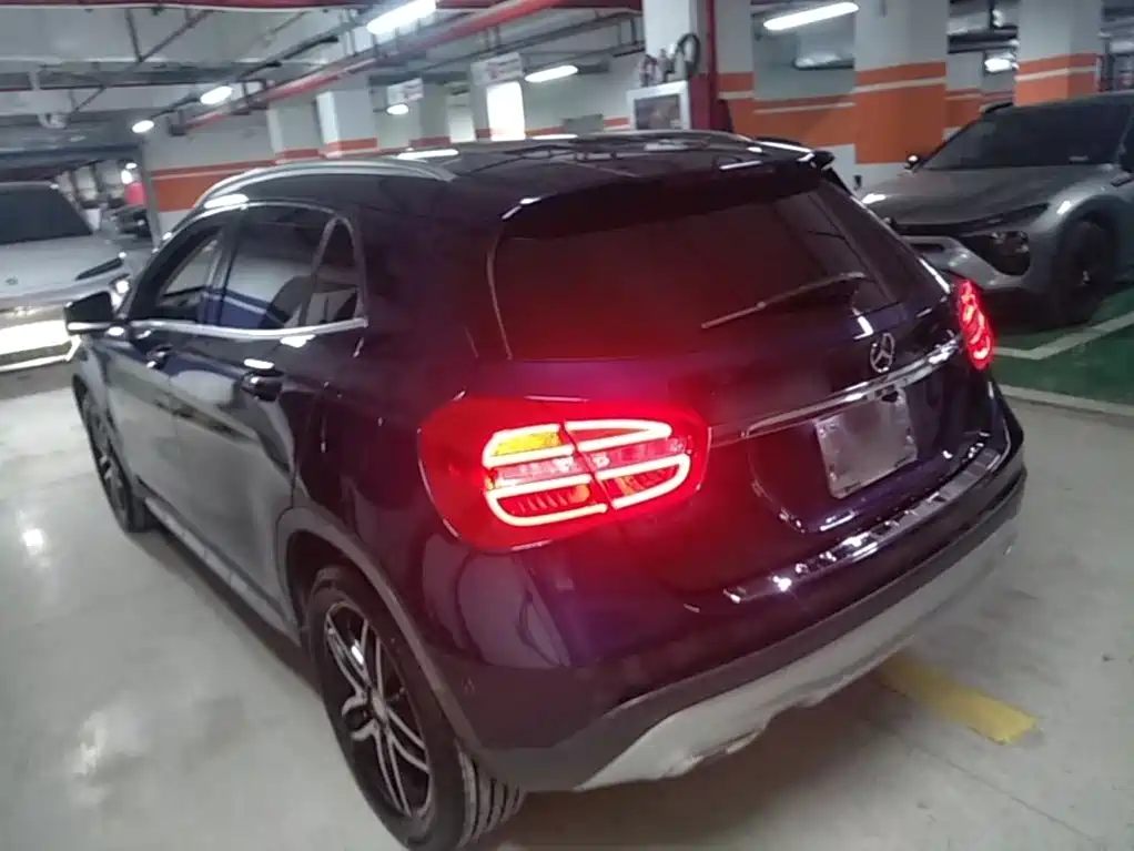 Mercedes-Benz GLA — миниатюра 5