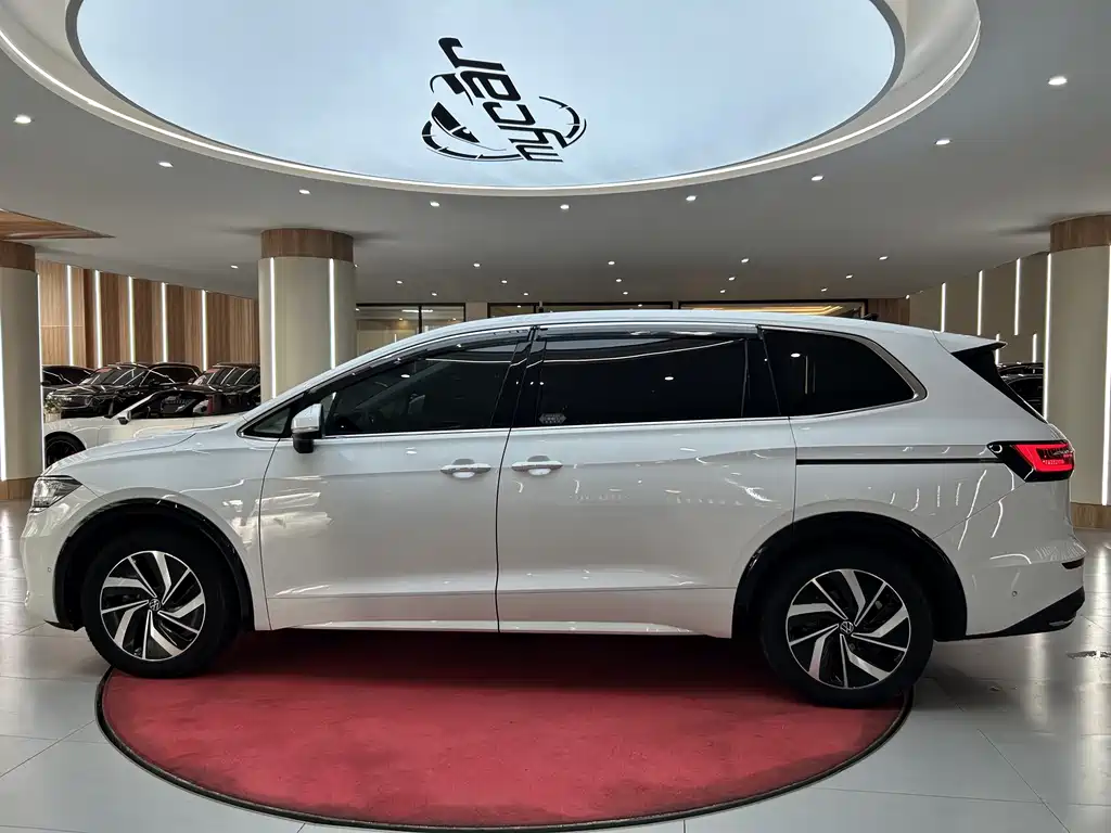Volkswagen Viloran — миниатюра 8