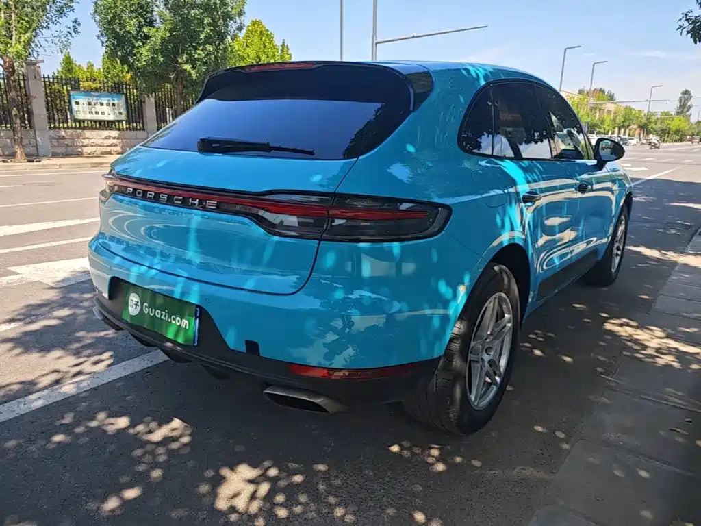 Porsche Macan — миниатюра 7