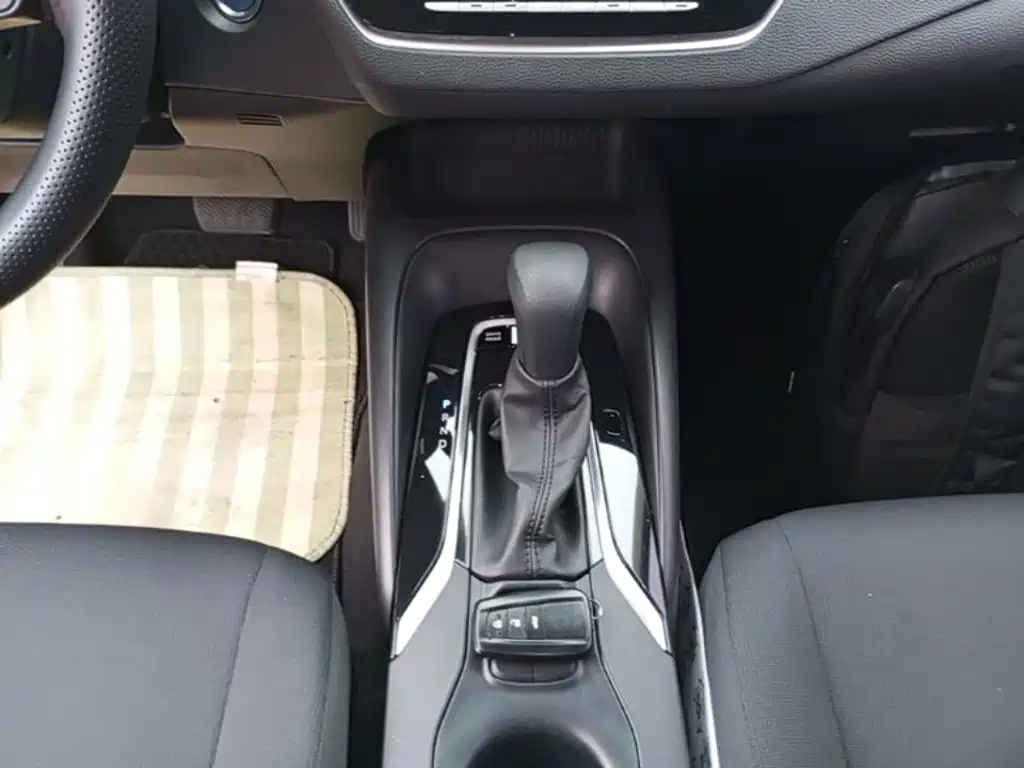 Toyota Corolla — миниатюра 14