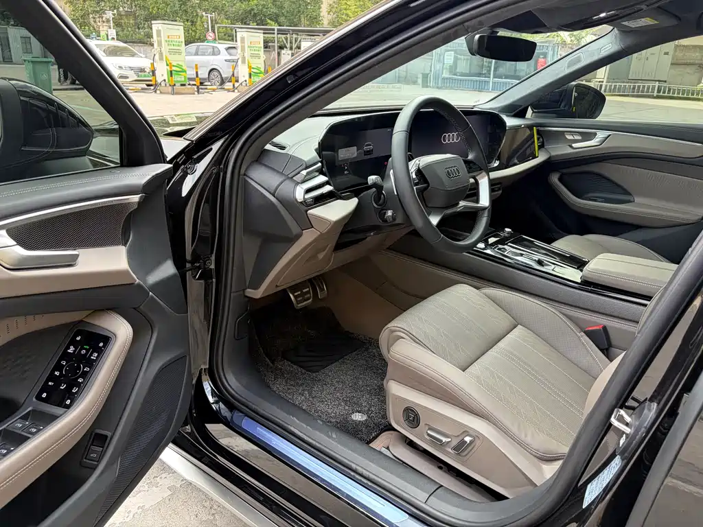 Audi A6L — миниатюра 5