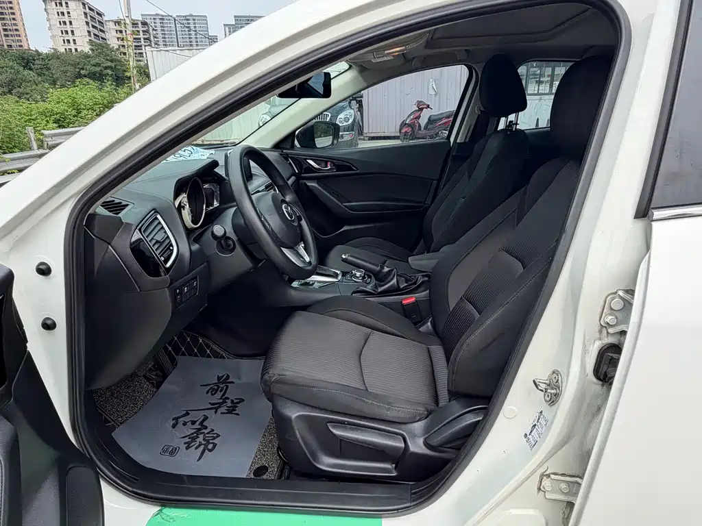 Mazda 3 Axela — миниатюра 7