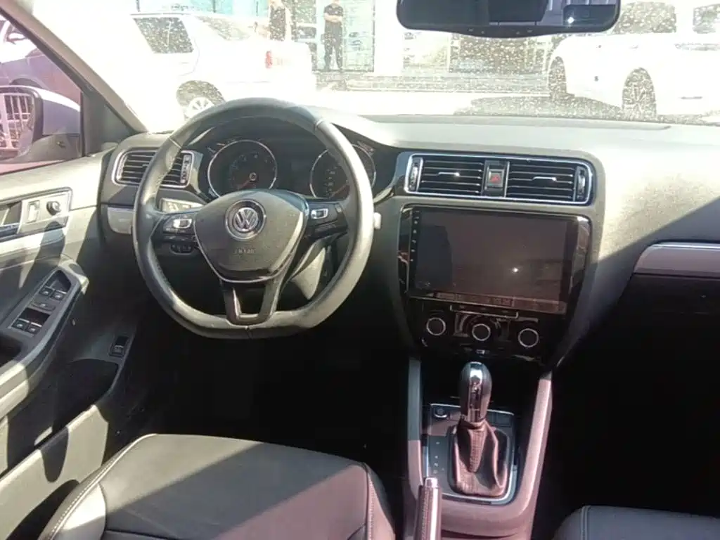Volkswagen Sagitar — миниатюра 15