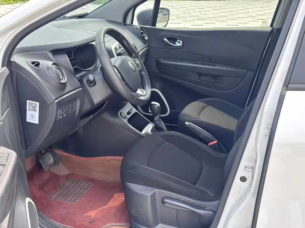 Renault Captur — миниатюра 4