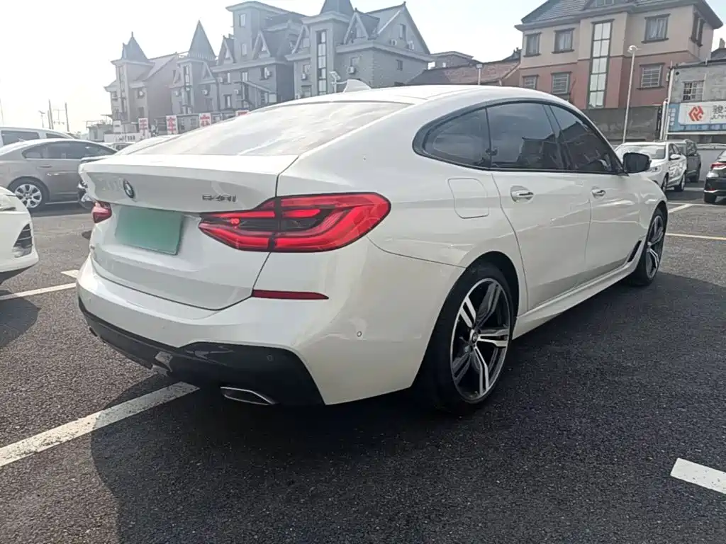 BMW 6 Series GT — миниатюра 7