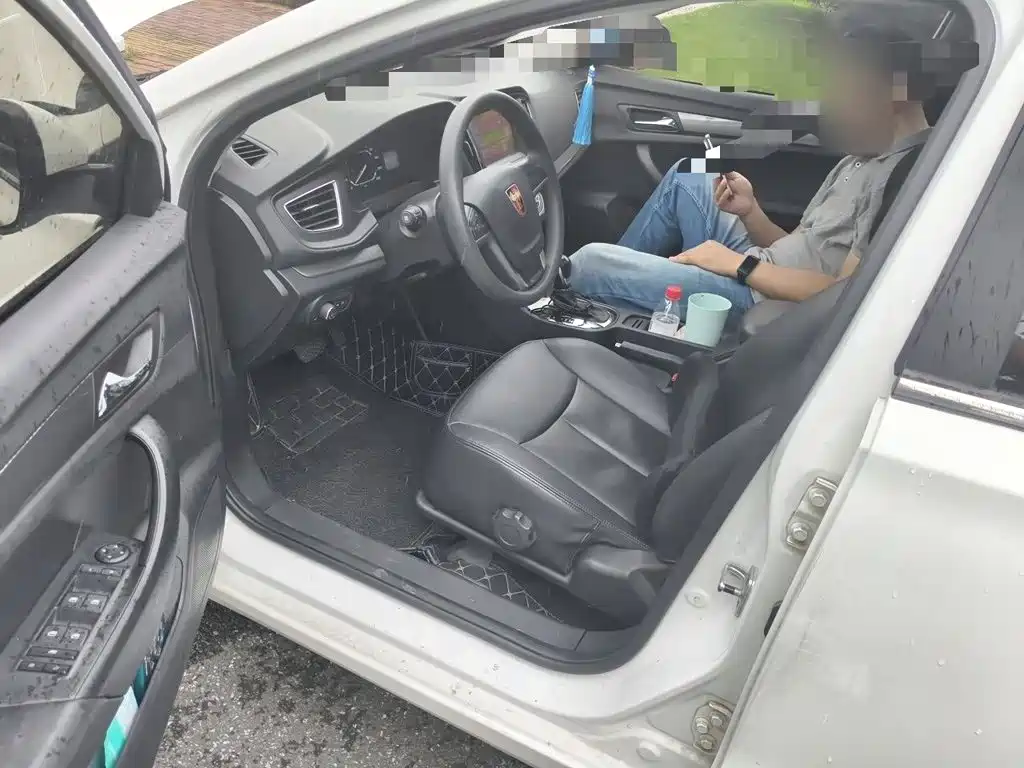 Roewe 360 — миниатюра 14