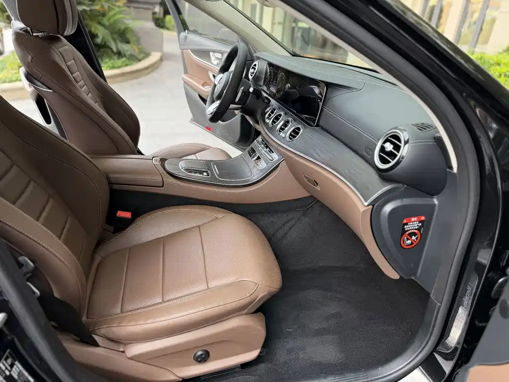 Mercedes-Benz E-Class E 2020 E 300 L Sport Fashion
