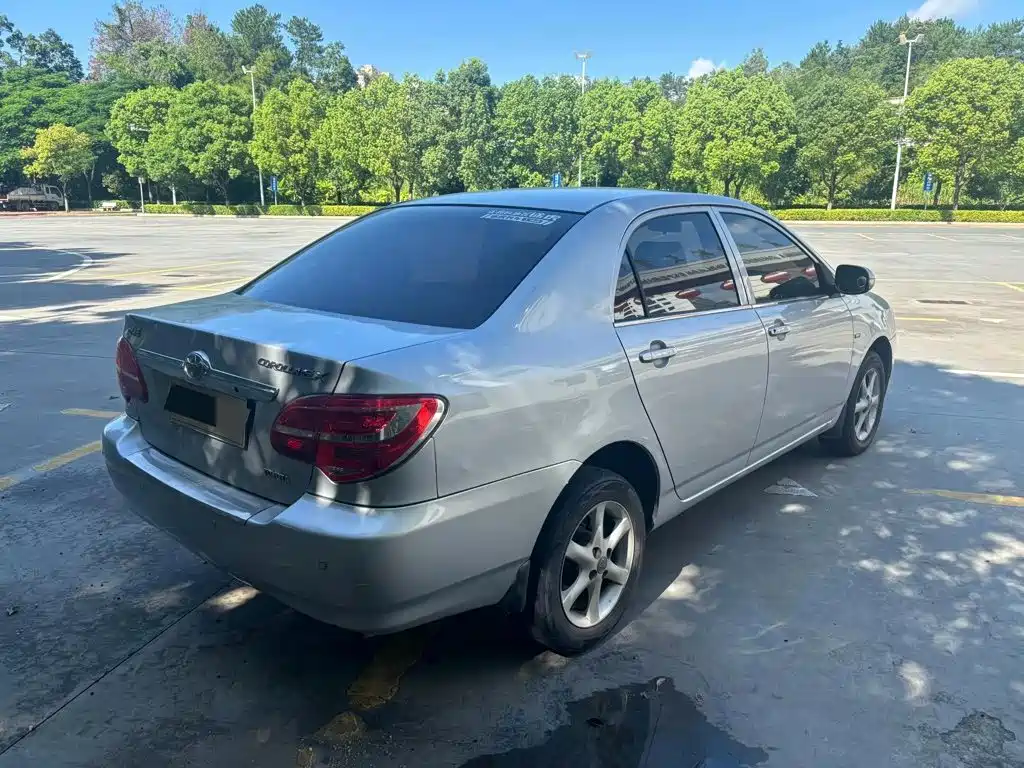 Toyota Corolla — миниатюра 10