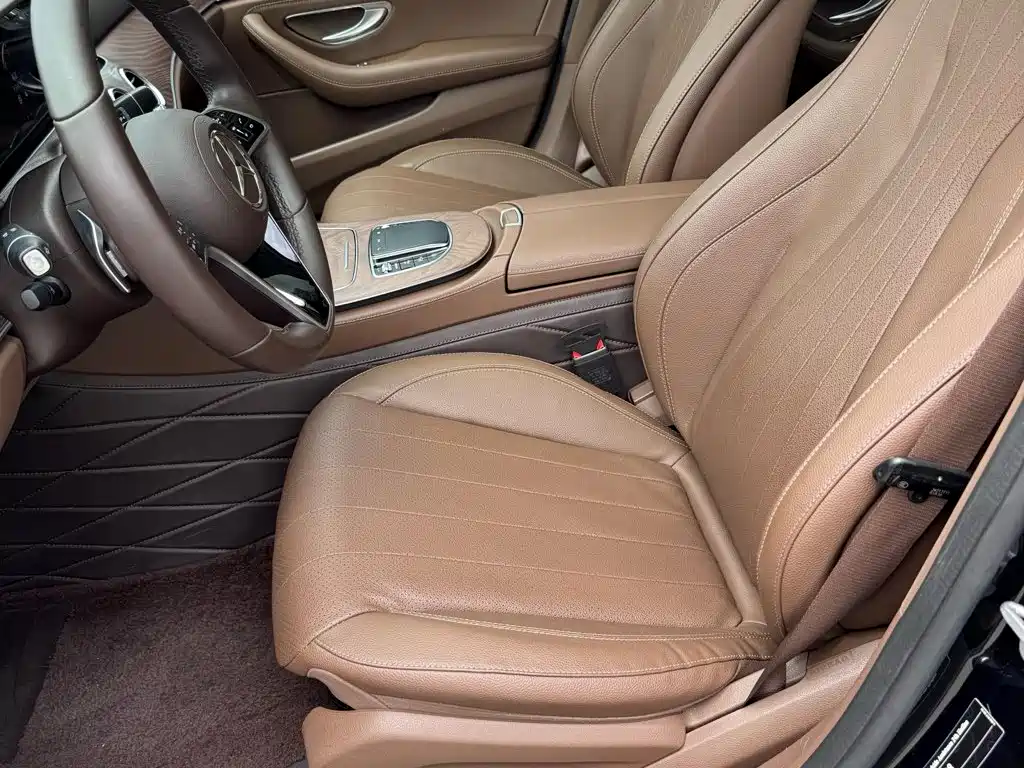Mercedes-Benz E-Class E 2023 E 300 L Fashion