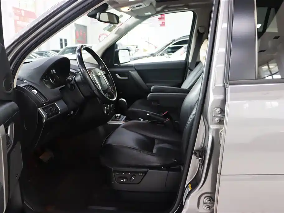 Land Rover 2 007 3.2L