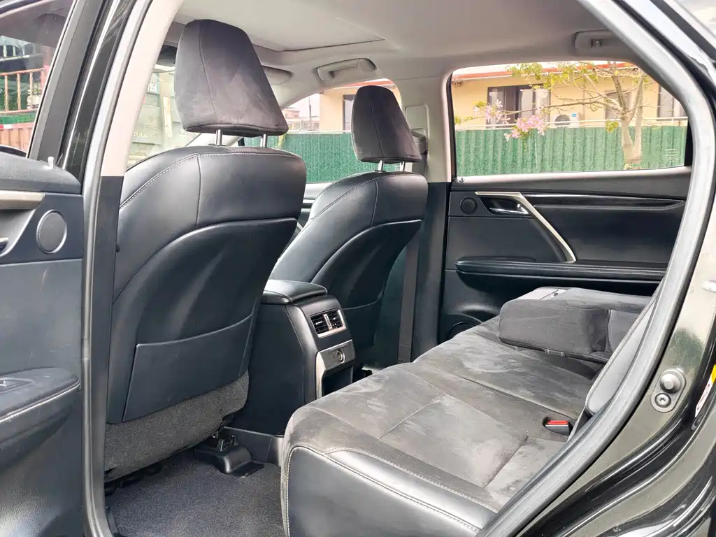 Lexus RX — миниатюра 9