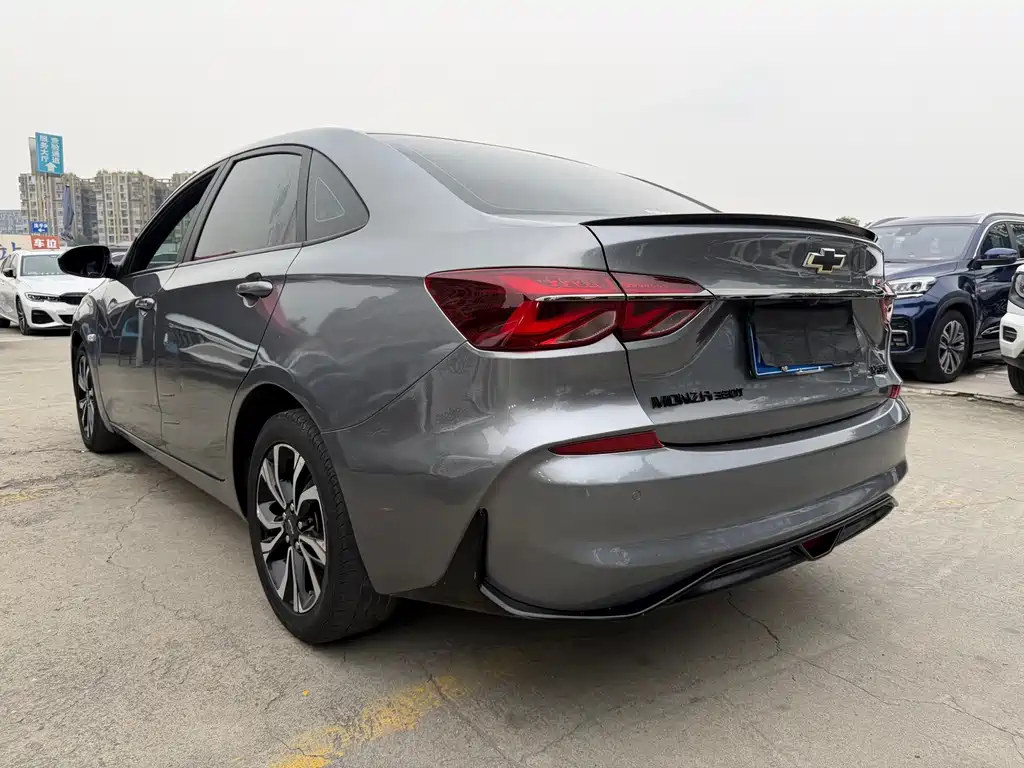 Chevrolet Monza — миниатюра 18