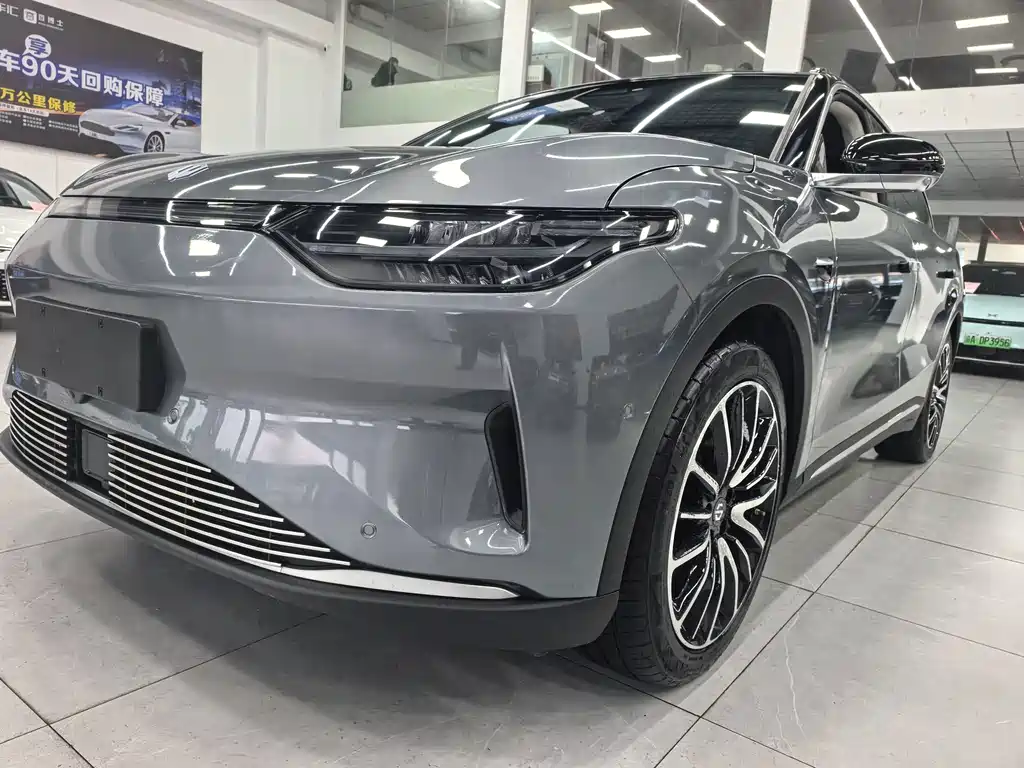 Leapmotor Leapmotor C11 — миниатюра 4