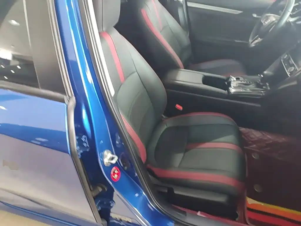 Honda Civic — миниатюра 25