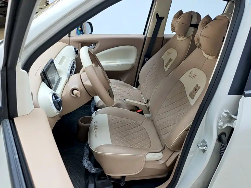 Wuling MINIEV — миниатюра 15