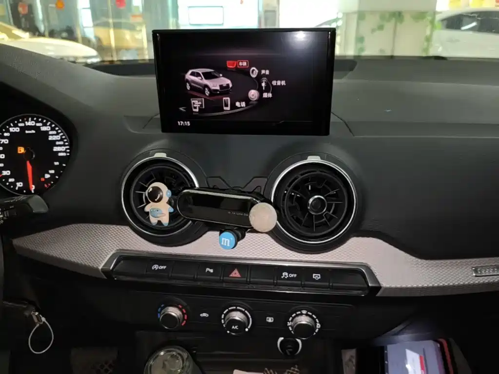 Audi Q2L — миниатюра 13