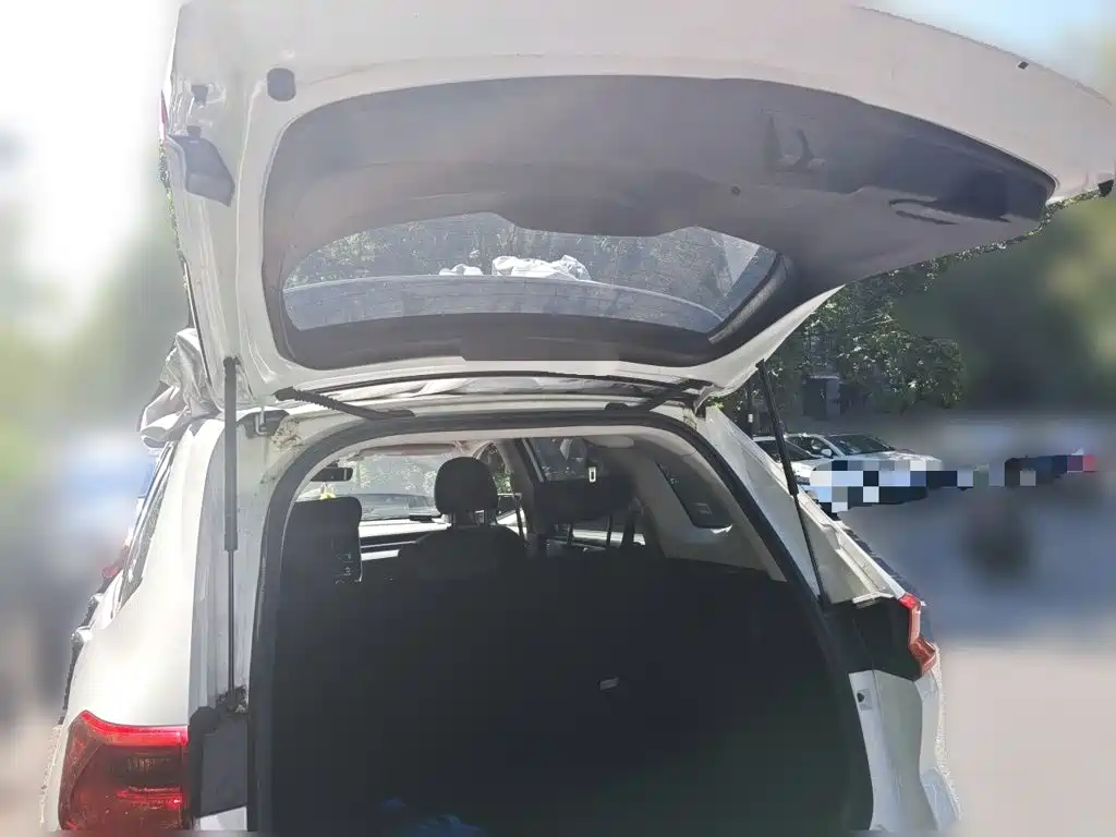 Haval M6 — миниатюра 15