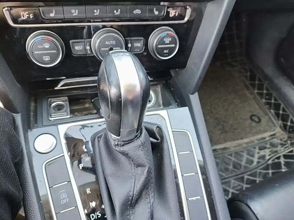 Volkswagen Magotan — миниатюра 14