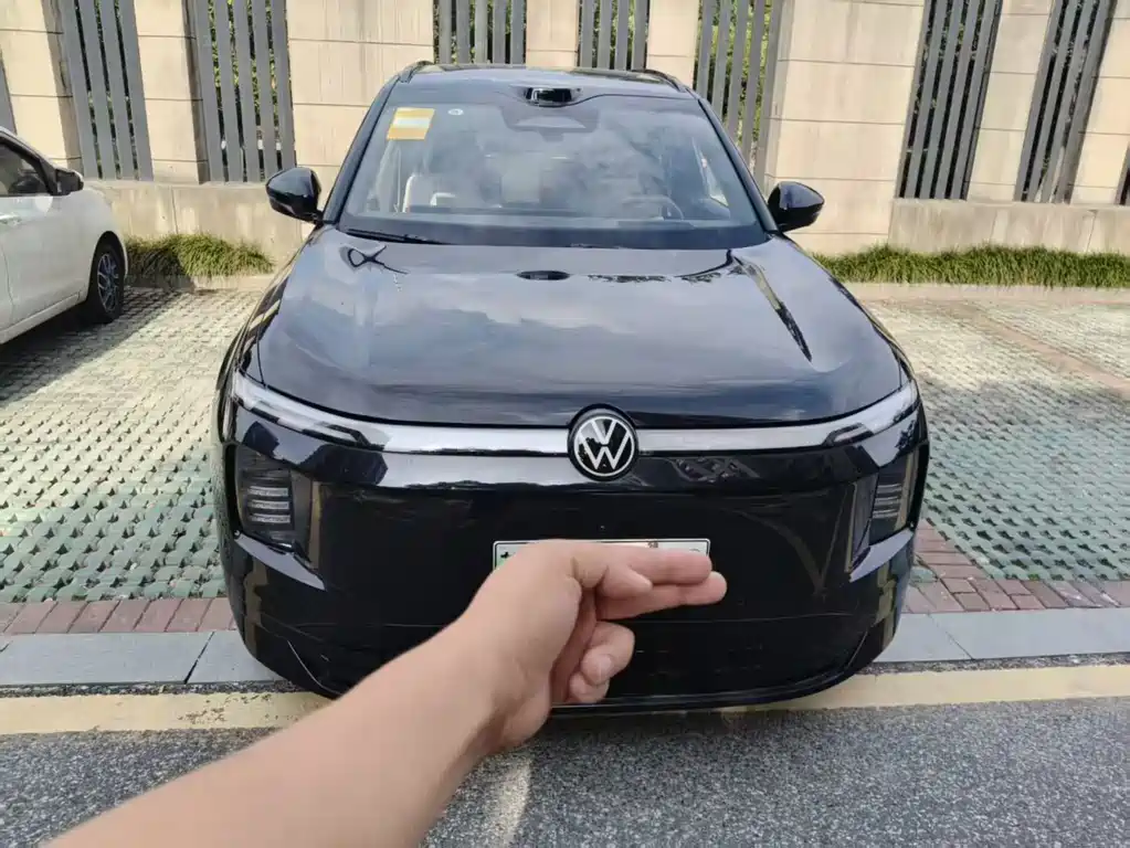 Volkswagen ID.ERA 9X — миниатюра 2