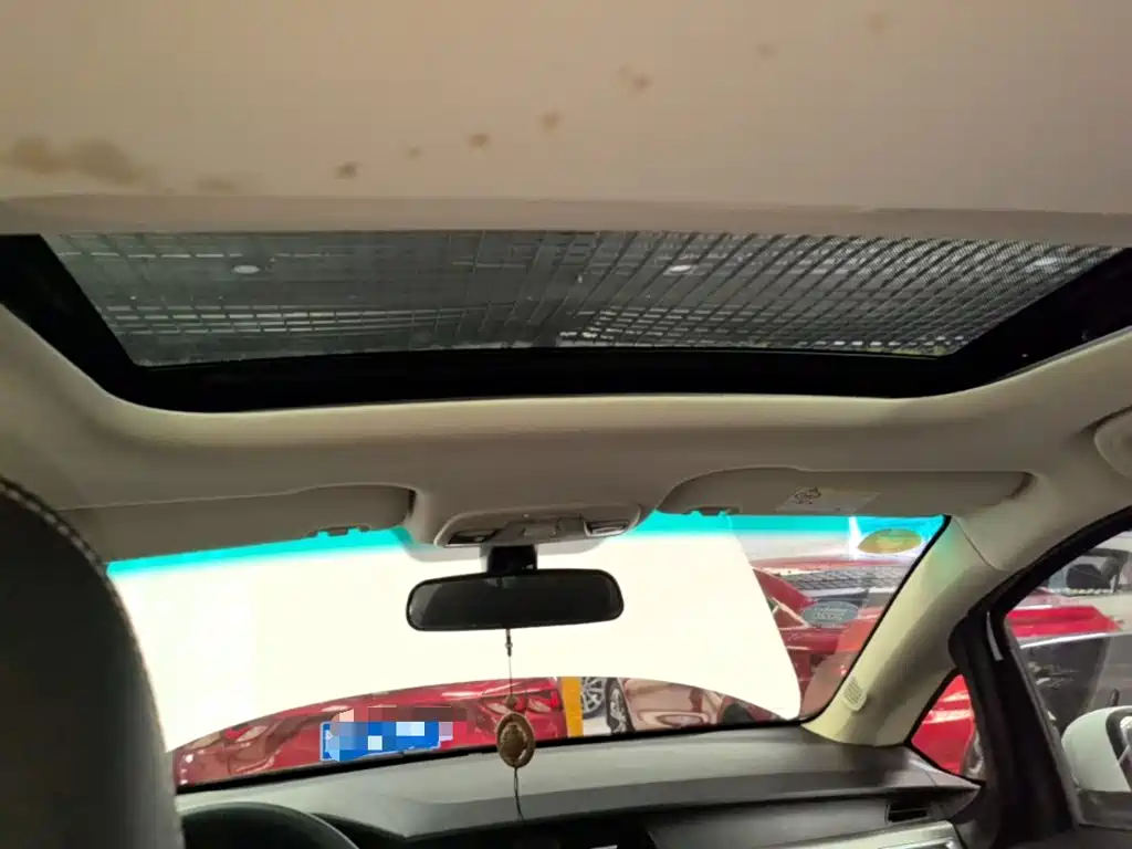 Geely Vision X3 — миниатюра 18