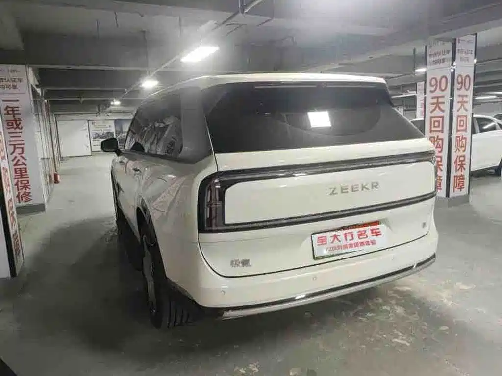 Zeekr 9X — миниатюра 4