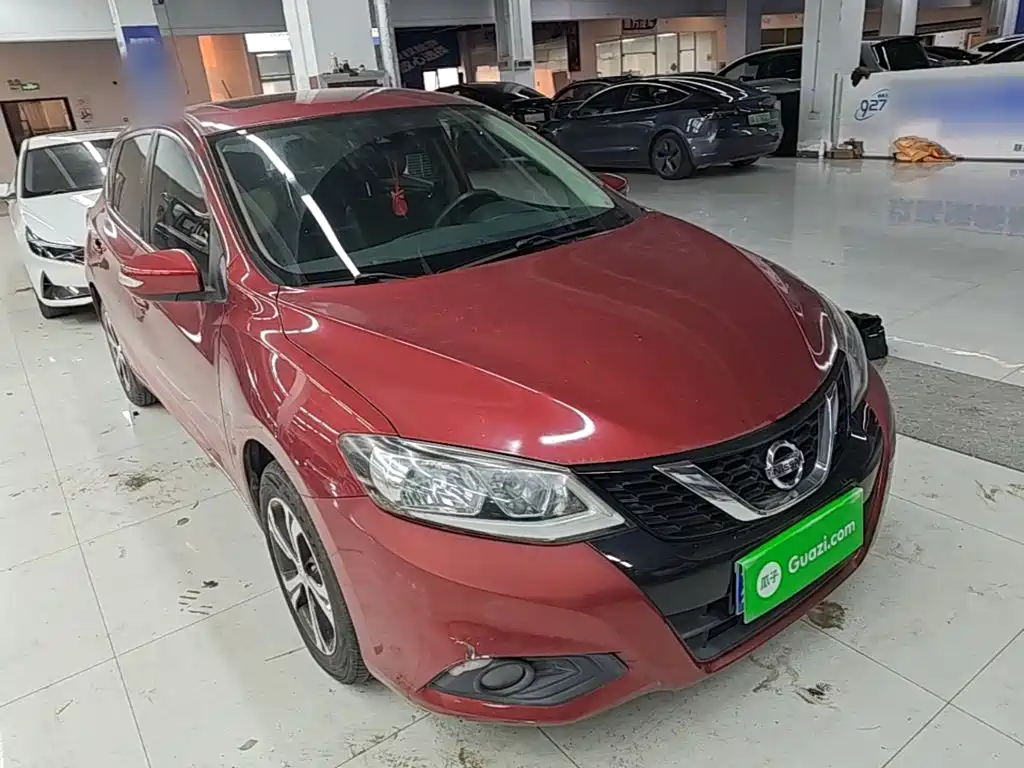 Nissan Tiida — миниатюра 4