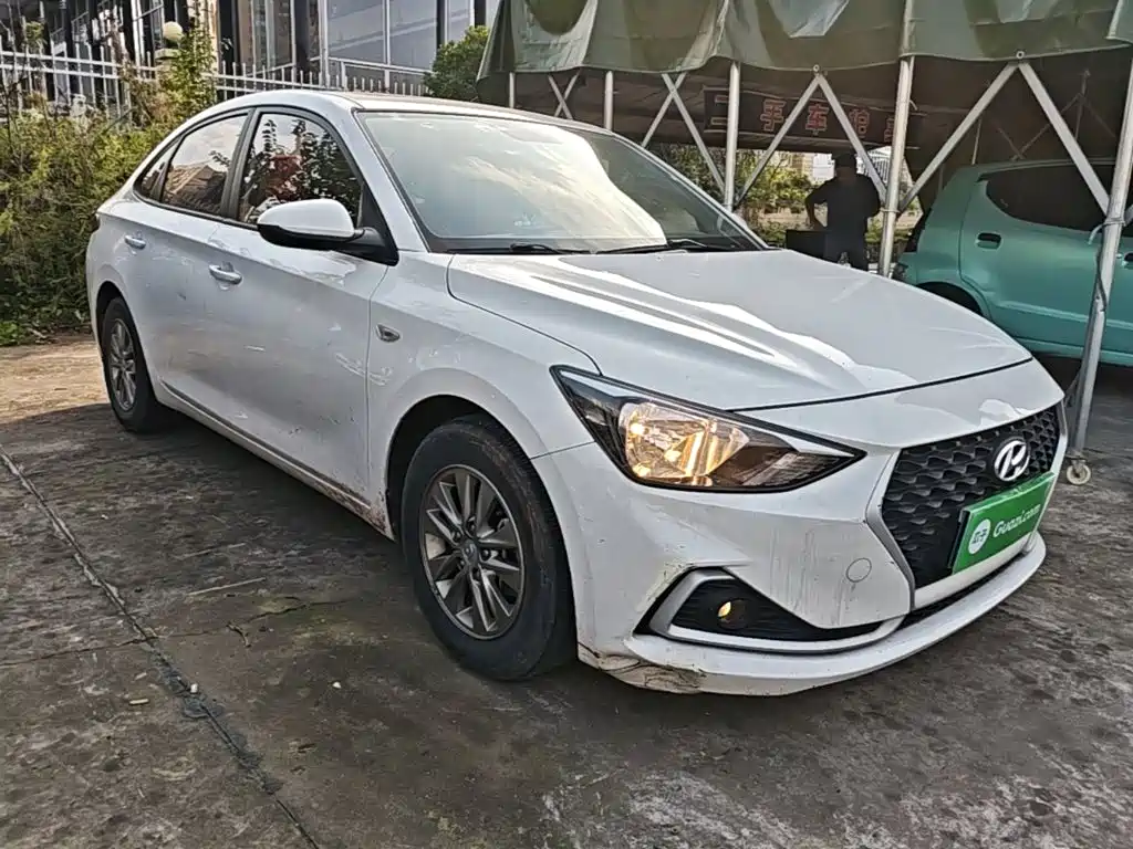 Hyundai Elantra — миниатюра 4