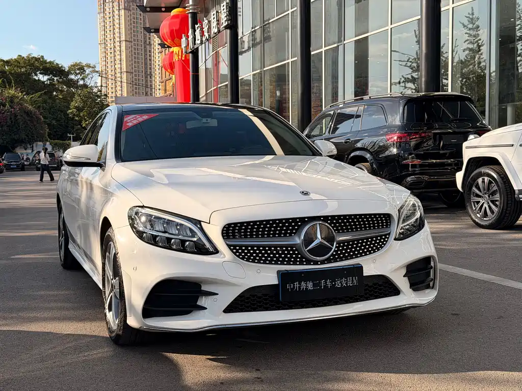 Mercedes-Benz C-Class — миниатюра 4