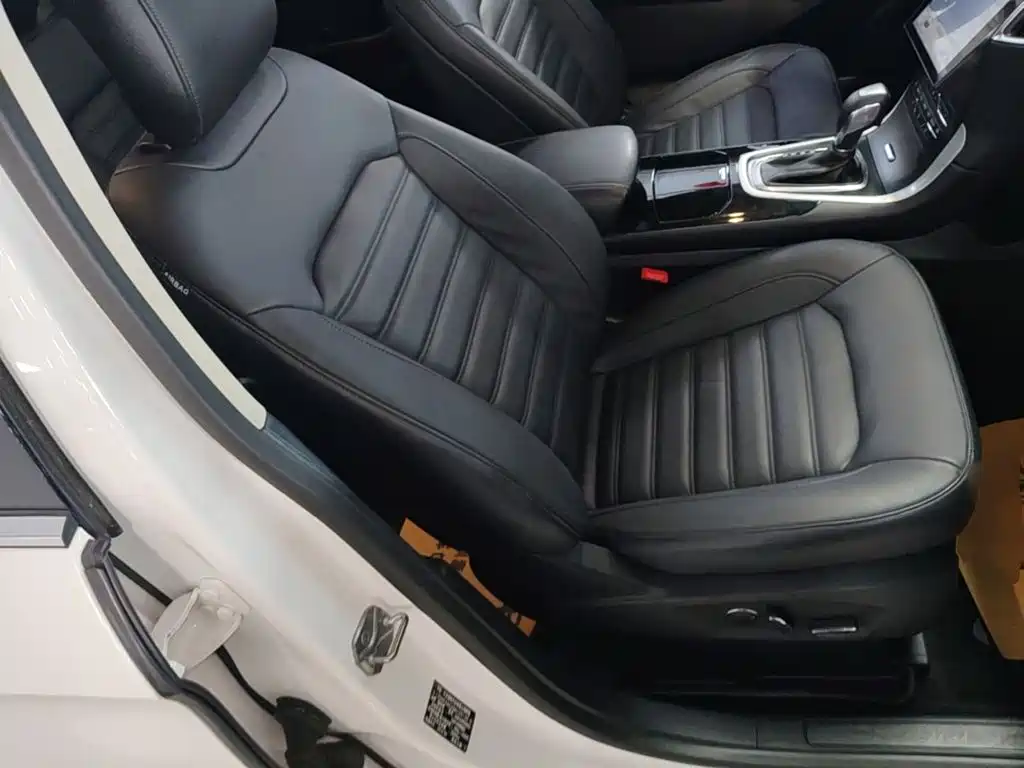 Ford Edge — миниатюра 25