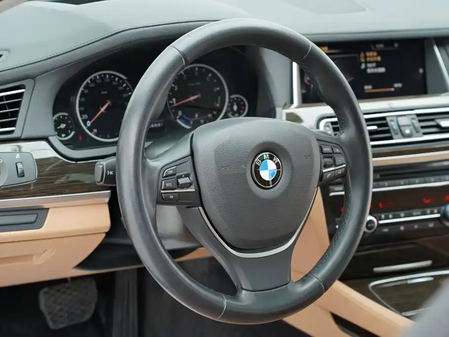 BMW 7 Series 7 2014 730Li Premium