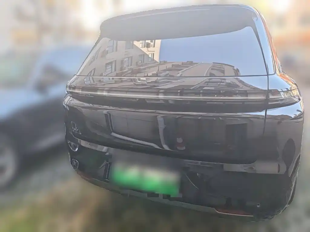 Li Auto Li L8 — миниатюра 3