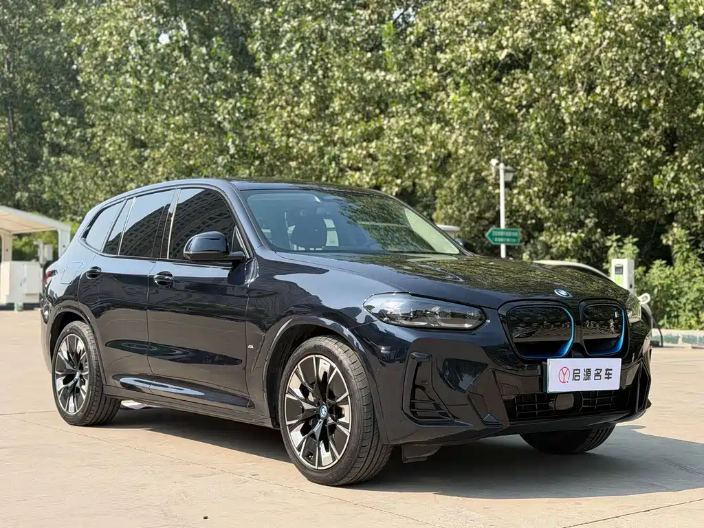 BMW iX3 — миниатюра 3