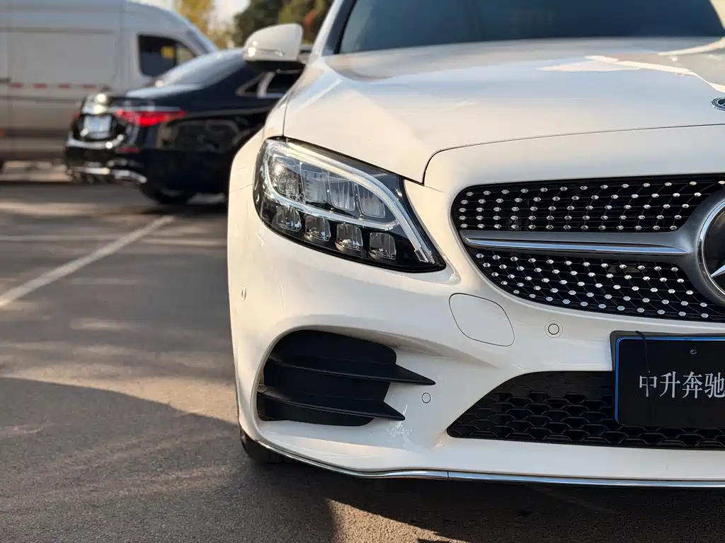 Mercedes-Benz C-Class — миниатюра 5